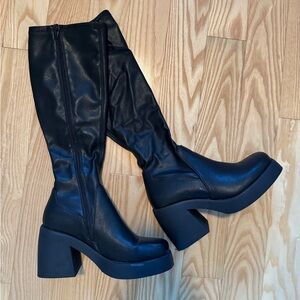 Black Knee-High Platform Boots Stretch Size 6.5